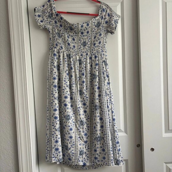 Old Navy Women’s Off the Shoulder Smocked Ditsy Floral Print Midi Dress Sz L - Picture 2 of 8